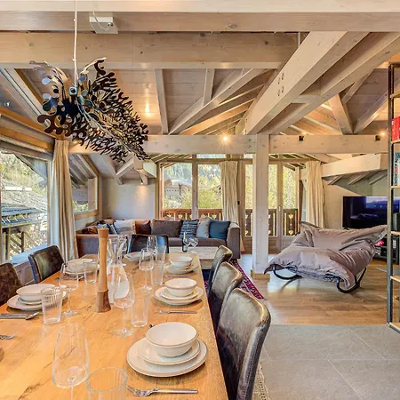Chalet Kaiya, Alpes Agency, Les Praz, Chamonix, Sleeps 8 *