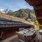 Kaiya, Alpes Agency, Les Praz, Chamonix, Sleeps 8 * Chamonix