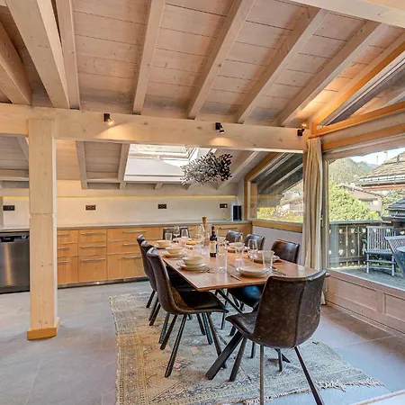 Kaiya - Alpes Travel - Les Praz - Sleeps 8 Chamonix