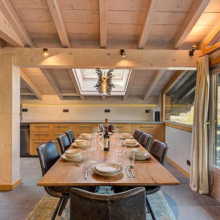 Kaiya - Alpes Travel - Les Praz - Sleeps 8 Chamonix