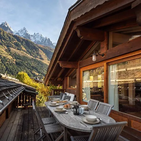 Kaiya - Alpes Travel - Les Praz - Sleeps 8 *