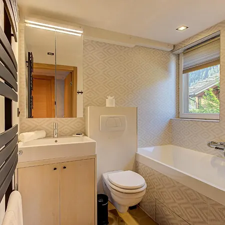 Chalet Kaiya - Alpes Travel - Les Praz - Sleeps 8 *