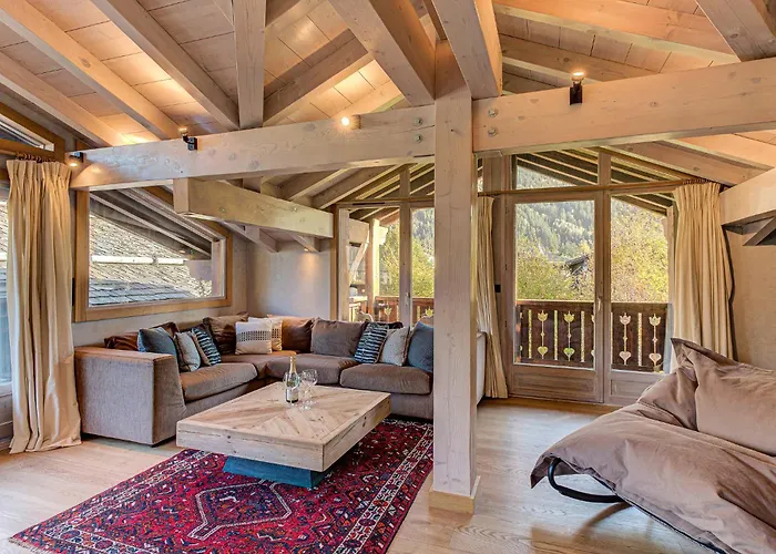 Kaiya - Alpes Travel - Les Praz - Sleeps 8 Chamonix