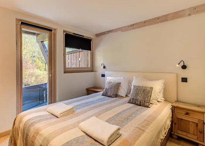 Chalet Kaiya - Alpes Travel - Les Praz - Sleeps 8