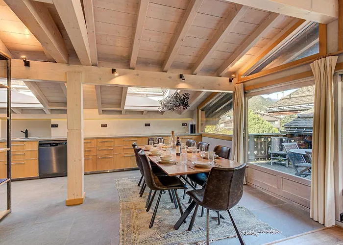 Kaiya - Alpes Travel - Les Praz - Sleeps 8 Chamonix