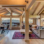 Kaiya - Alpes Travel - Les Praz - Sleeps 8 Chamonix